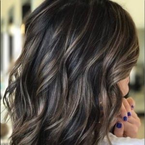 Meet your Posher, Dana